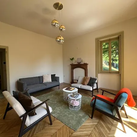 بيت للعطل Pia Lena Magreglio