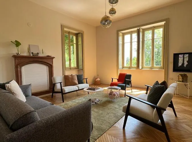 Private Villa Near Bellagio On Lake Como