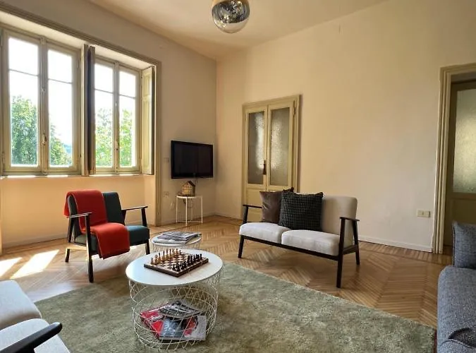 Private Villa Near Bellagio On Lake Como